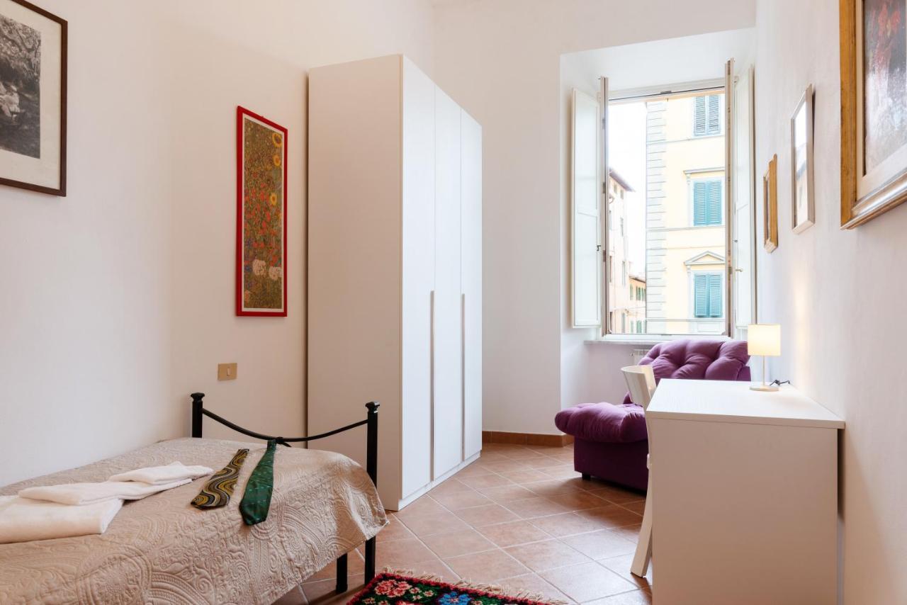 Borgo Stretto Bright Apartments ปิซา ภายนอก รูปภาพ